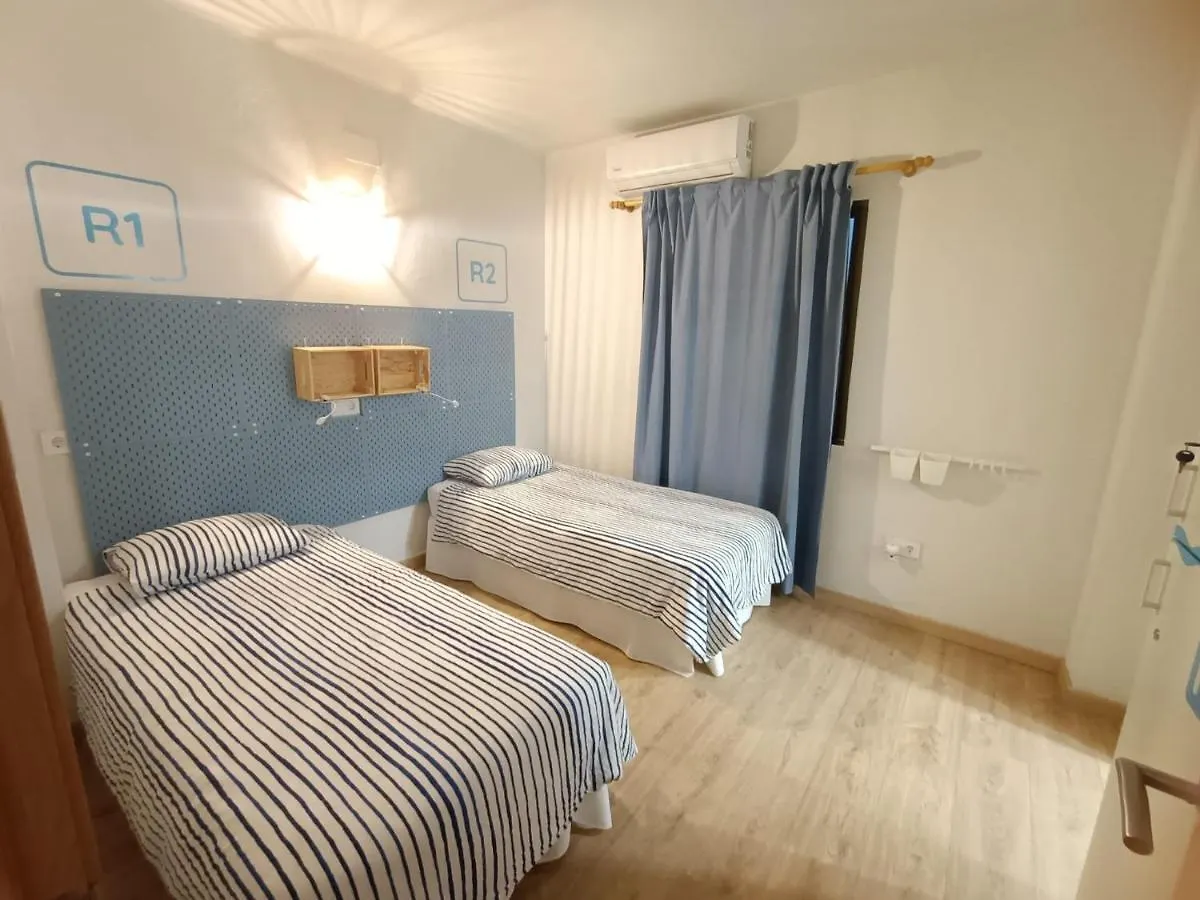 Casa Escuela Delta Buceo Hostel La Herradura  Spanje