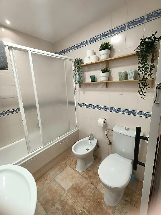 Casa Escuela Delta Buceo Hostel La Herradura   La Herradura (Granada)